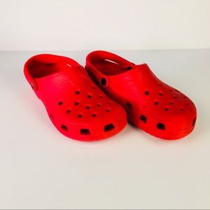 CROCS | Shoes | Crocs Red Classic Clogs 